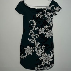 Fitted floral mini dress